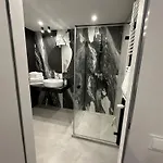 Czarne Owce Apartment *